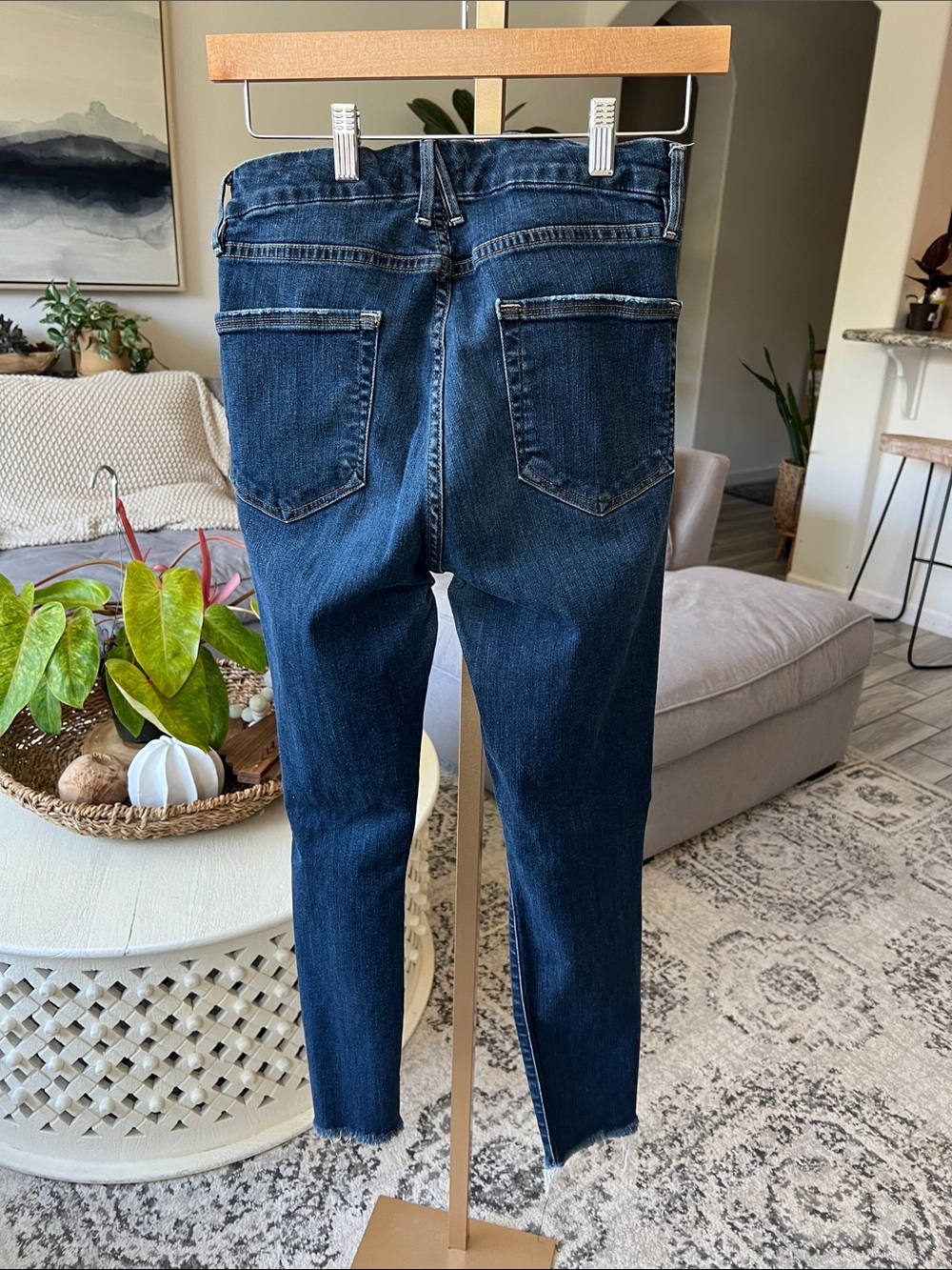Good American Dark Blue Distressed Skinny Jeans - Picture 3 of 4